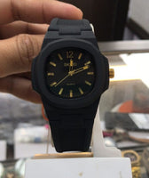 New Men Quartz Watch With Silicone Strap | Best Men Watch In Black Color with Box